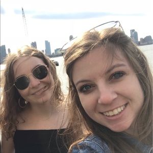 Meet your Posher, Madeleine